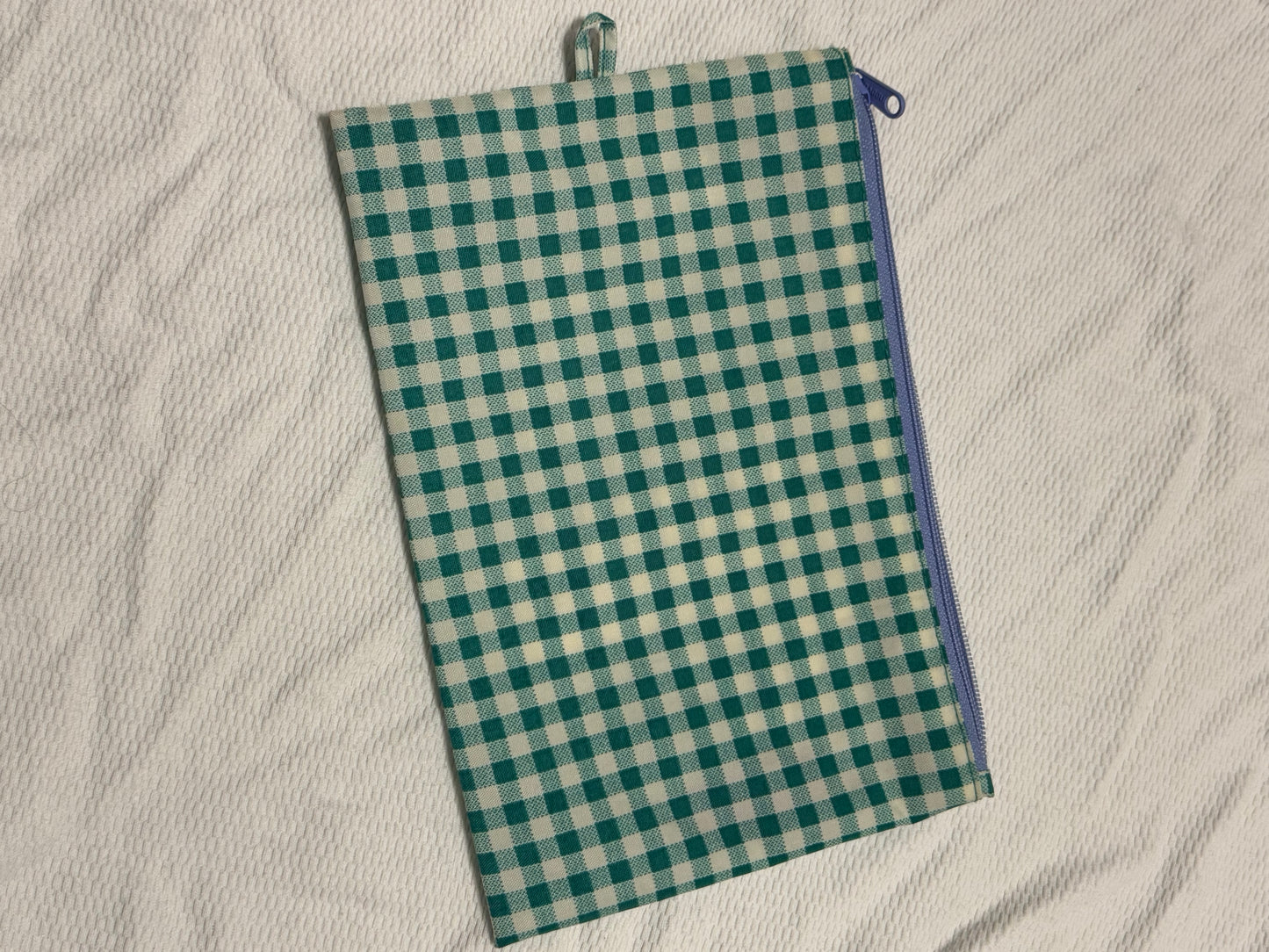 Gingham Flat Pouch Large EUC