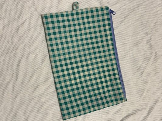 Gingham Flat Pouch Large EUC